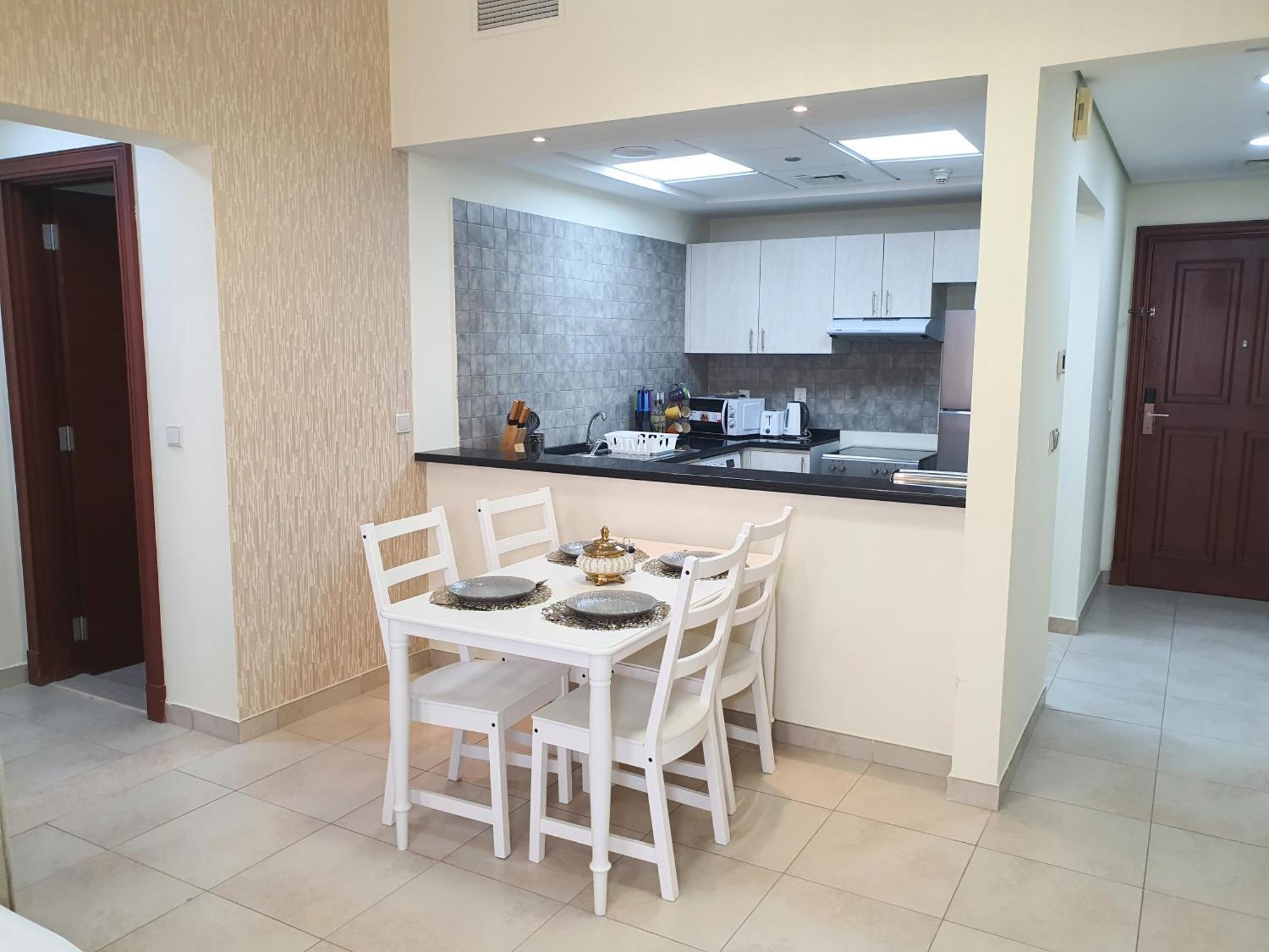 Prestigious Tower Living, Canal View, Sports Vibes, Proximity To Convenience Holiday home *