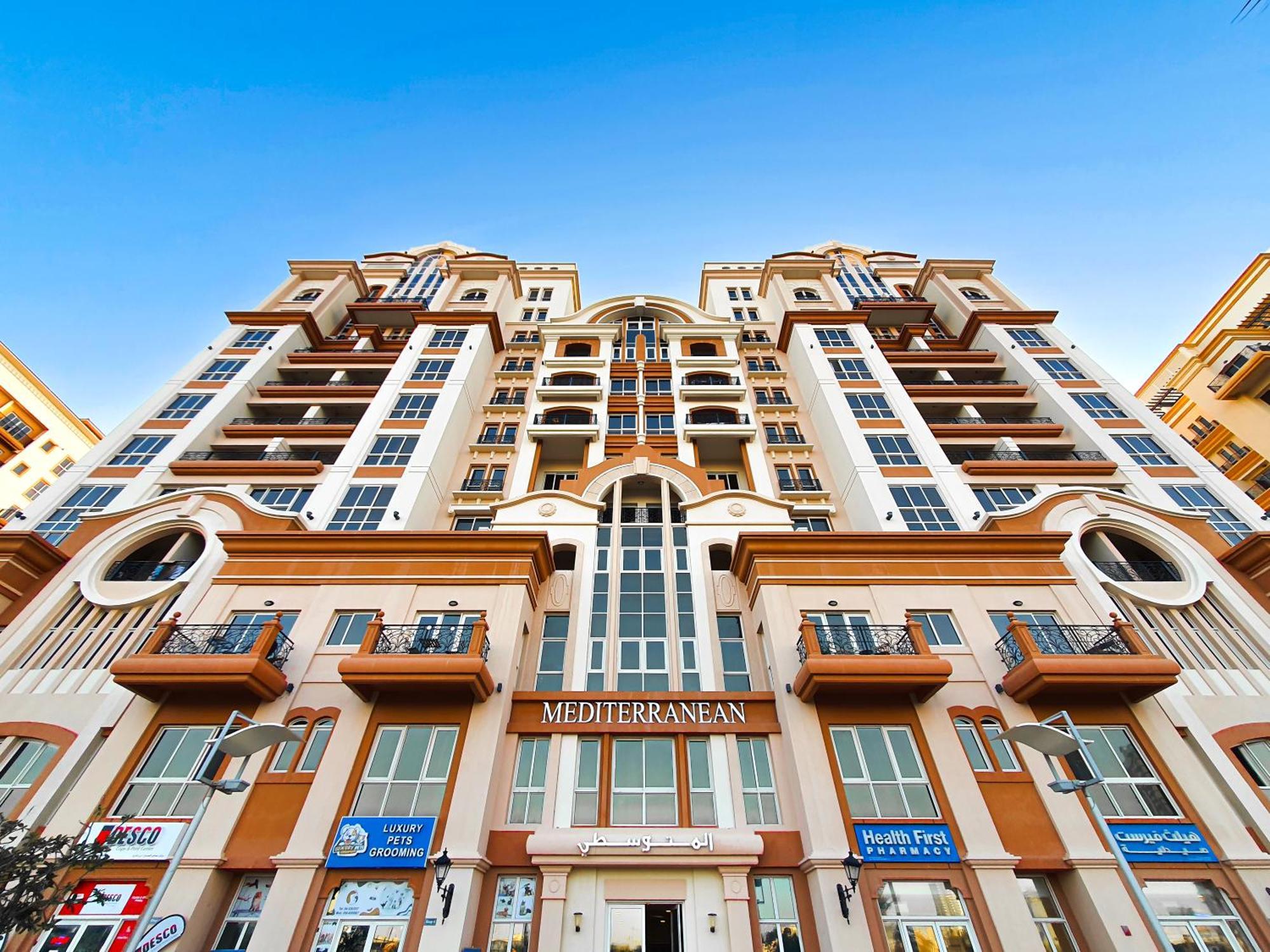 Prestigious Tower Living, Canal View, Sports Vibes, Proximity To Convenience Holiday home Dubai